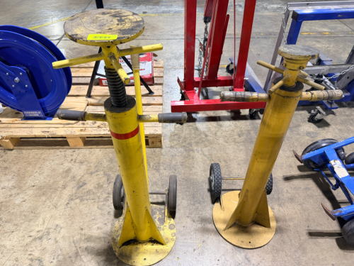 (2) TRAILER STABILIZING JACK STANDS, HEAVY-DUTY STEEL CONSTRUCTION