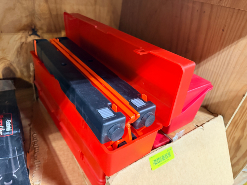 (6) ROAD SIDE EMERGENCY FLARE KITS