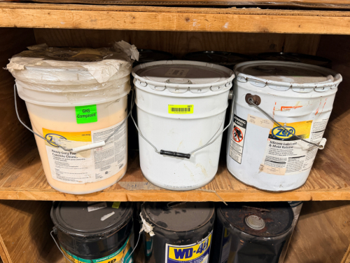 CONTENTS OF CART -5 GALLON BUCKETS OF WD40, SLIP PLATE, MOLD RELEASE