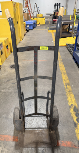 HEAVY DUTY TWO WHEEL HAND TRUCK