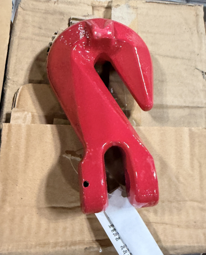 (3) BOXES DAYTON 2YNR LUG PROFILE GRAB HOOK &ndash; G80 (HEAVY DUTY) AND (1) BOX OF PINS