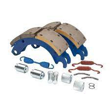 LOT OF (2) HALDEX BRAKE SHOE KITS WITH HARDWARE KIT C65642, HEAVY DUTY TRUCK APPLICATION, NEW IN BOX.