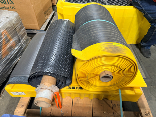 ANTI-FATIGUE / SAFETY FLOOR MATTING (ROLLS)