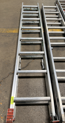 16' ALUMINUM EXTENSION LADDER.