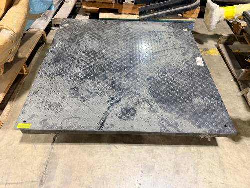 DIAMOND PLATE PLATFORM BASE, STEEL CONSTRUCTION WITH RAISED TREAD SURFACE