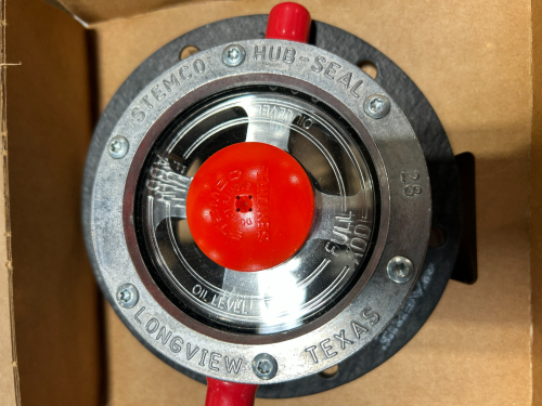 (4) STEMCO HUB-SEALS