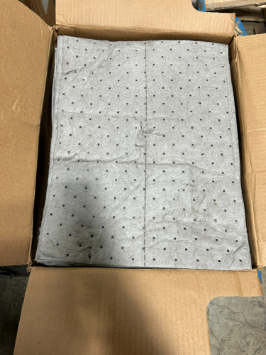 UNIV PAD 15INX19IN LGT PACK