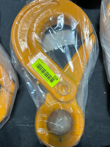 3/4" SELF LOCKING EYE HOOK