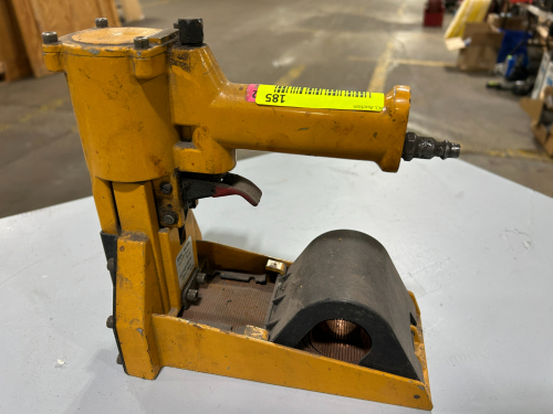 BOSTITCH PNEUMATIC INDUSTRIAL STAPLER