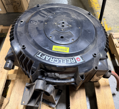 REELCRAFT SPRING RETRACTABLE HOSE REEL WITH HEAVY DUTY POLY HOUSING. UNIT FEATURES WALL/CEILING MOUNT BRACKET AND INTEGRATED REWIND MECHANISM.
