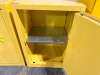 12 GALLON FLAMMABLE SAFETY STORAGE CABINET WITH INTERIOR SHELF - 2
