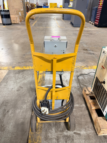 GENERAL PURPOSE TRANSFORMER MOUNTED ON PORTABLE CART
