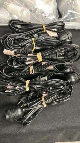 (10) SINGLE FIXTURE OUT DOOR PATIO STRINGER