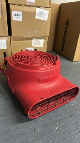(1) SUMEC 3 SPEED PRO GRADE AIR VELOCITY FLOOR DRYER