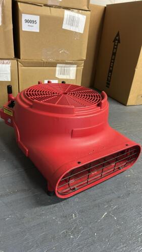 (1) SUMEC 3 SPEED PRO GRADE AIR VELOCITY FLOOR DRYER