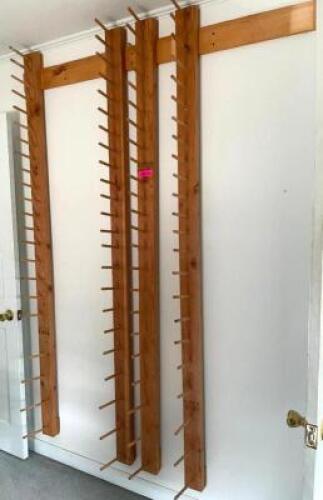WOODEN DIAGRAM RACK