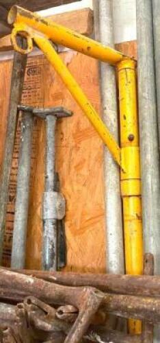 DESCRIPTION SCAFFOLD POLE FOR WELL WHEEL AND ROPE THIS LOT IS ONE MONEY QUANTITY: X BID 1