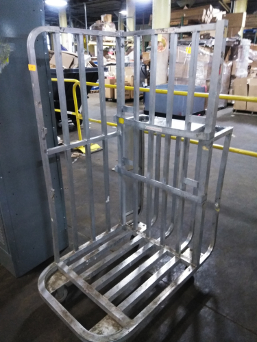 (1) ROCKET CART