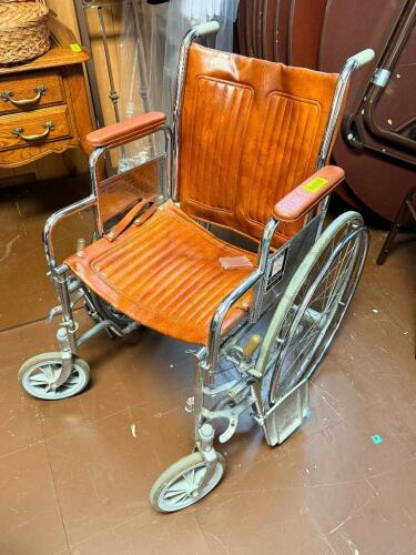 COLLAPSIBLE WHEEL CHAIR