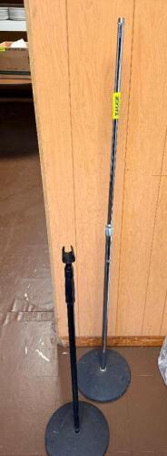 (2) MIC STANDS
