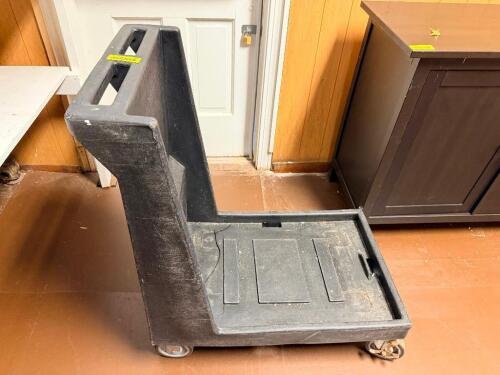 BLACK PLASTIC CAMBRO RACK CART