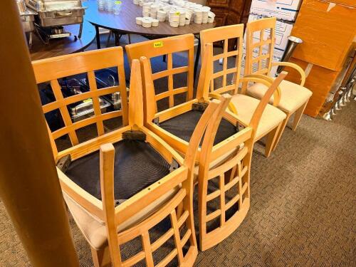 WOODEN DINNING ROOM TABLE SET W/ (6) CHAIRS.