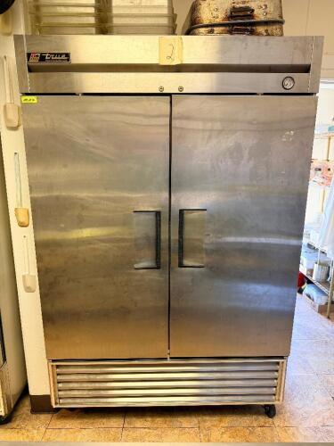 TRUE TWO DOOR REACH IN REFRIGERATOR.