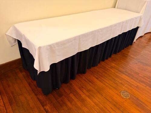 (3) 8' FOLDING TABLES.