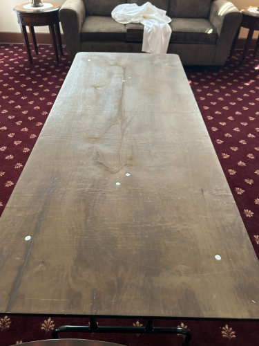(8) FOOT FOLDING TABLE