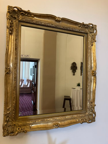 GOLD HANGING WALL MIRROR