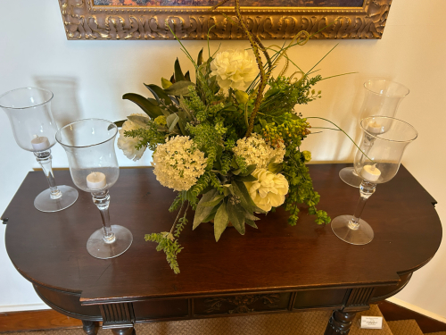 LOT OF ASSORTED D&Eacute;COR