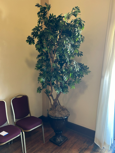 8FT ARTIFICIAL TREE WITH PLANTER