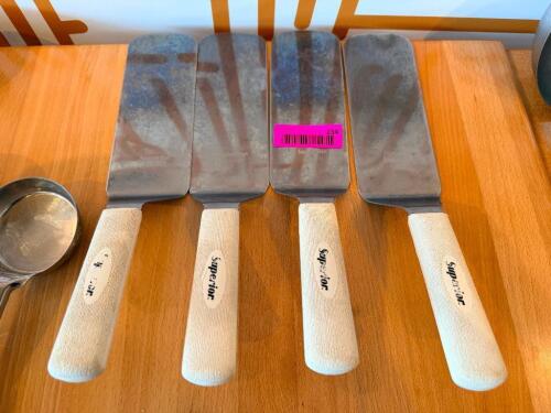 (4) STAINLESS TURNERS