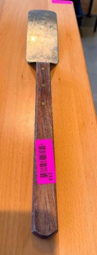 (1) LONG HANDLE STAINLESS TURNER