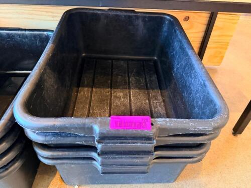 (4) PLASTIC BUS TUBS W/ LIDS