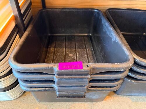 (4) PLASTIC BUS TUBS W/ LIDS