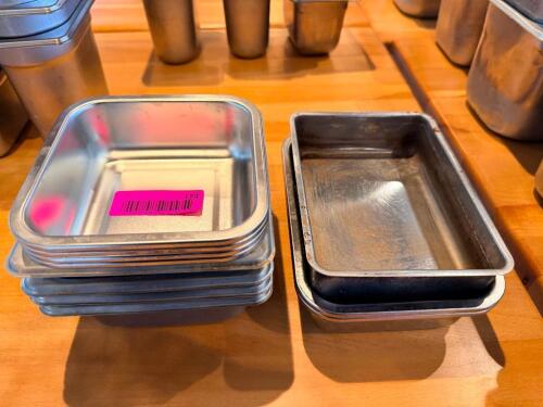 (1) LOT OF ASSORTED INSERTS / PANS
