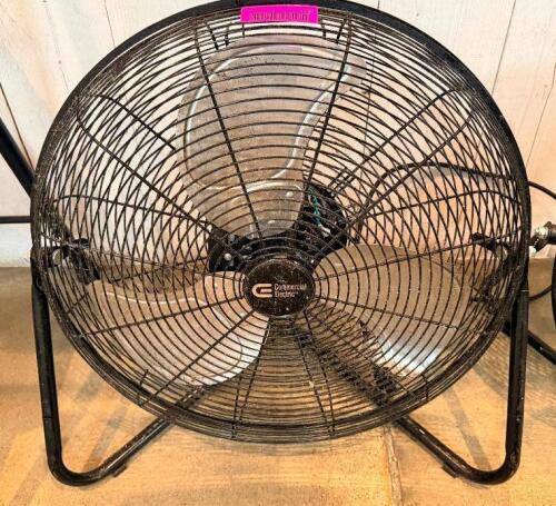CHICAGO ELECTRIC 20" FLOOR FAN.