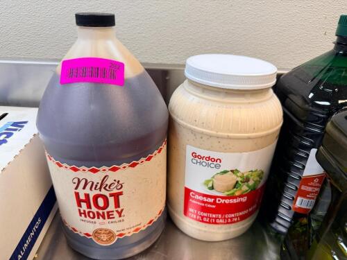 (1) JAR OF DRESSING AND (1) JAR OF HOT HONEY
