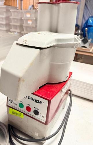 ROBO COUPE R2 FOOD PROCESSOR W/ ATTACHMENTS