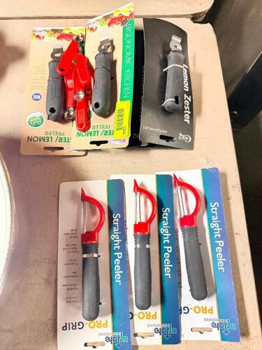 (1) LOT OF ASSORTED UTENSILS