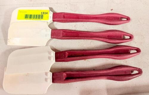 (4) SPATULAS