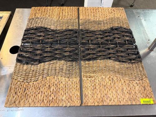 (2) PANEL WICKER WALL D&Eacute;COR.