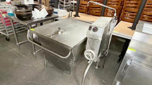 CLEVELAND COMMERCIAL TILTING BRAISING PAN WITH LID AND MANUAL TILT WHEEL, INTEGRATED CONTROL PANEL, AND REAR FAUCET ASSEMBLY
