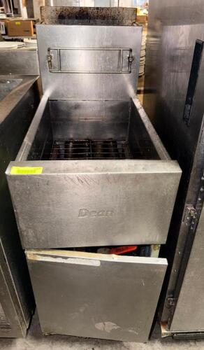 DEAN 40 LB. GAS DEEP FRYER.