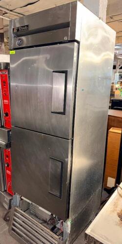 TRUE SINGLE SPLIT DOOR FREEZER