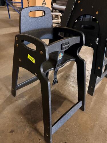 (4) BLACK HIGH CHAIRS (COMPOSITE)