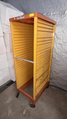 PLASTIC TRAY RACK