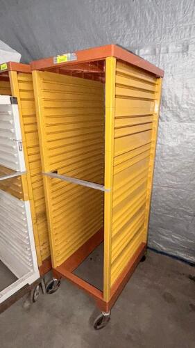 PLASTIC TRAY RACK
