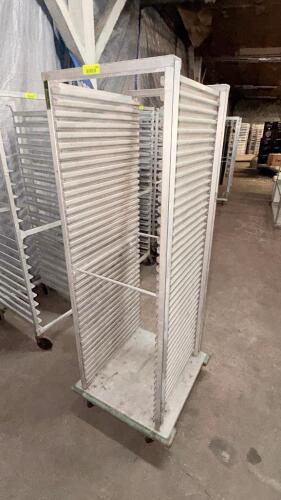 TRAY RACK